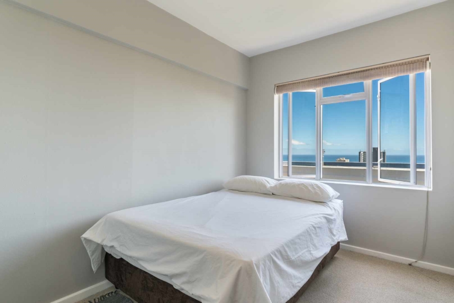 2 Bedroom Property for Sale in Sea Point Western Cape